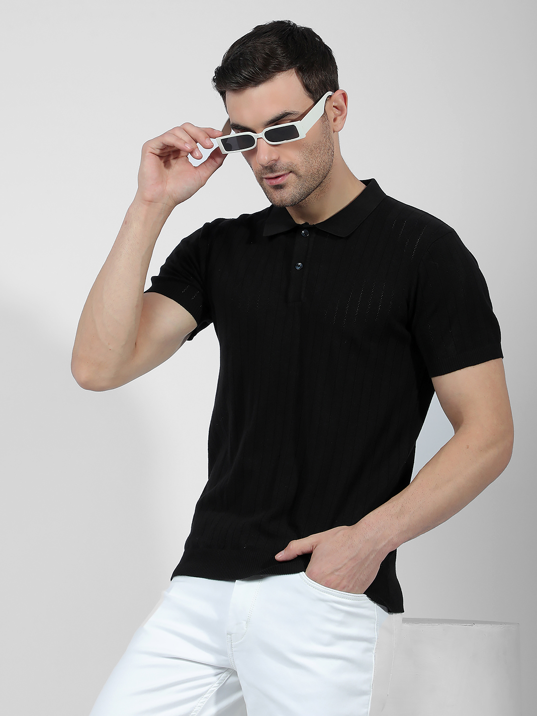 Numero Uno Men Solid Black T-Shirt